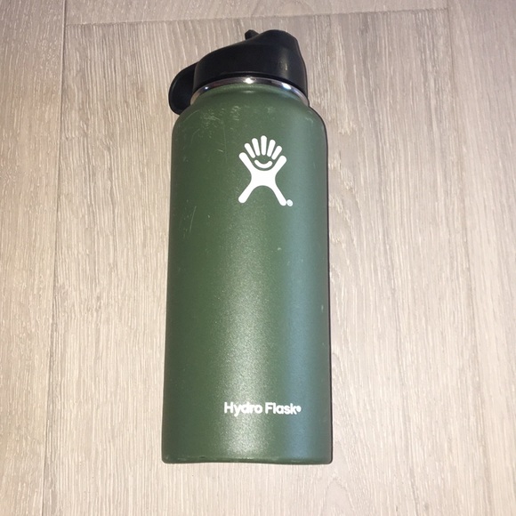 army green hydro flask